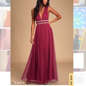 Lulus prom dress